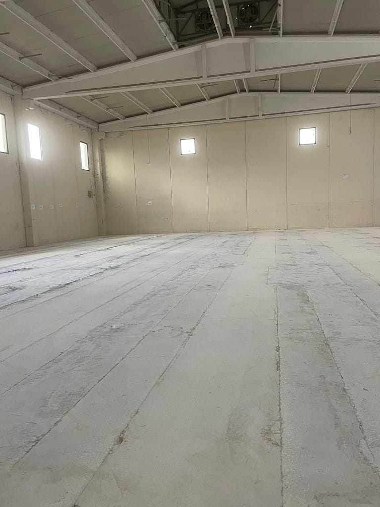 Yerinde Beton Silim-Beton zemin silimi – | Parlak ve dayanıklı zeminler